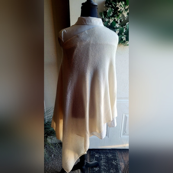 J. Crew Elegant Cream Sweater Poncho - Picture 2 of 7